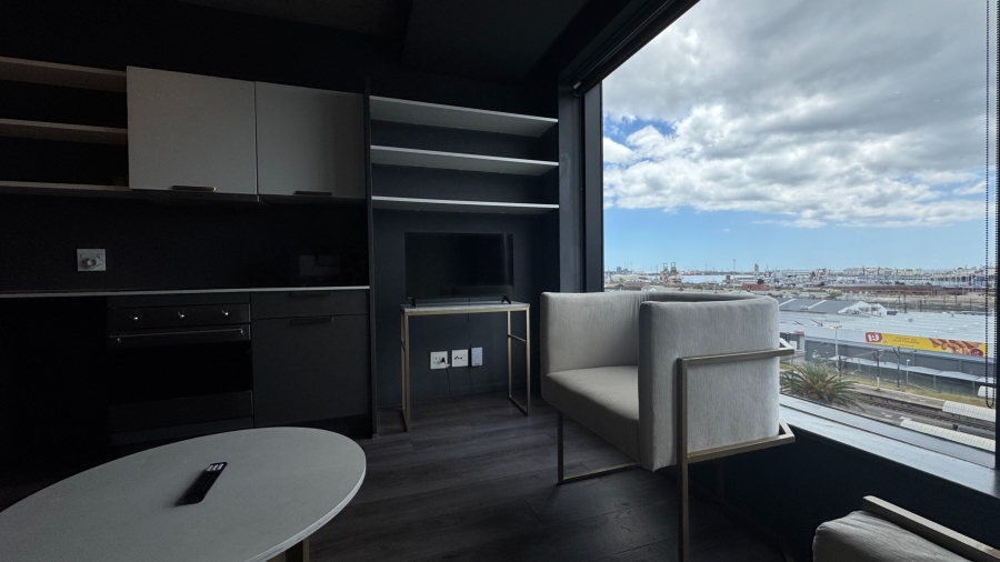 1 Bedroom Property for Sale in Woodstock Western Cape